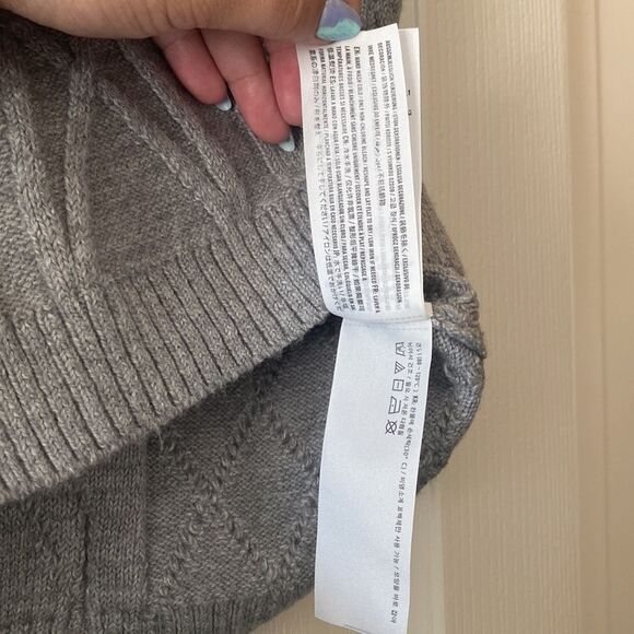 Grey sweater skirt 🤍 - Picture 6 of 6